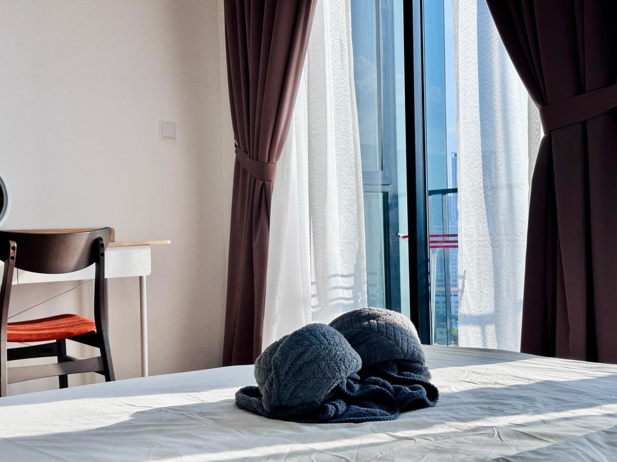 New 2Br Georgetown Warm And Lovely Homestay 10Pax-无敌美景两房民宿 Beacon Executive Suite ภายนอก รูปภาพ