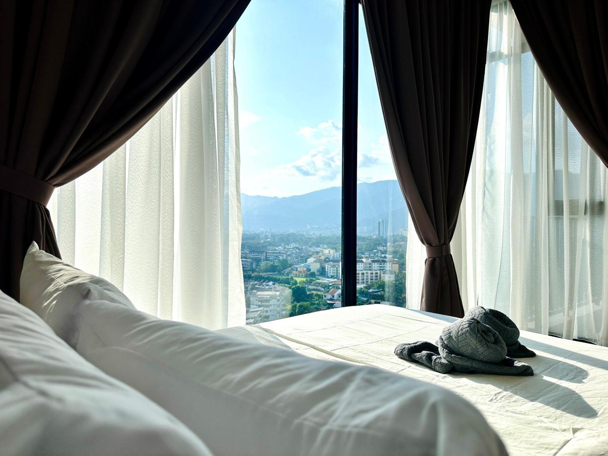 New 2Br Georgetown Warm And Lovely Homestay 10Pax-无敌美景两房民宿 Beacon Executive Suite ภายนอก รูปภาพ