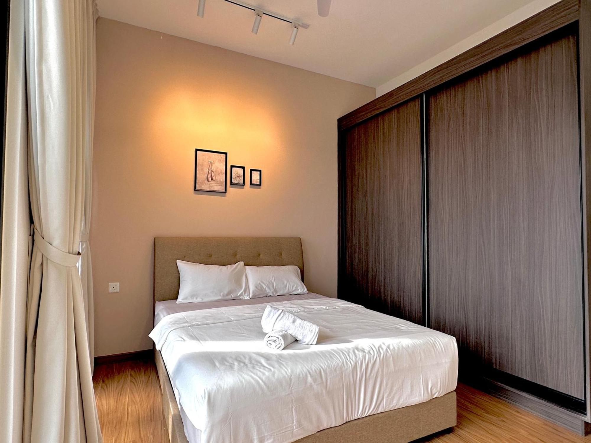New 2Br Georgetown Warm And Lovely Homestay 10Pax-无敌美景两房民宿 Beacon Executive Suite ภายนอก รูปภาพ
