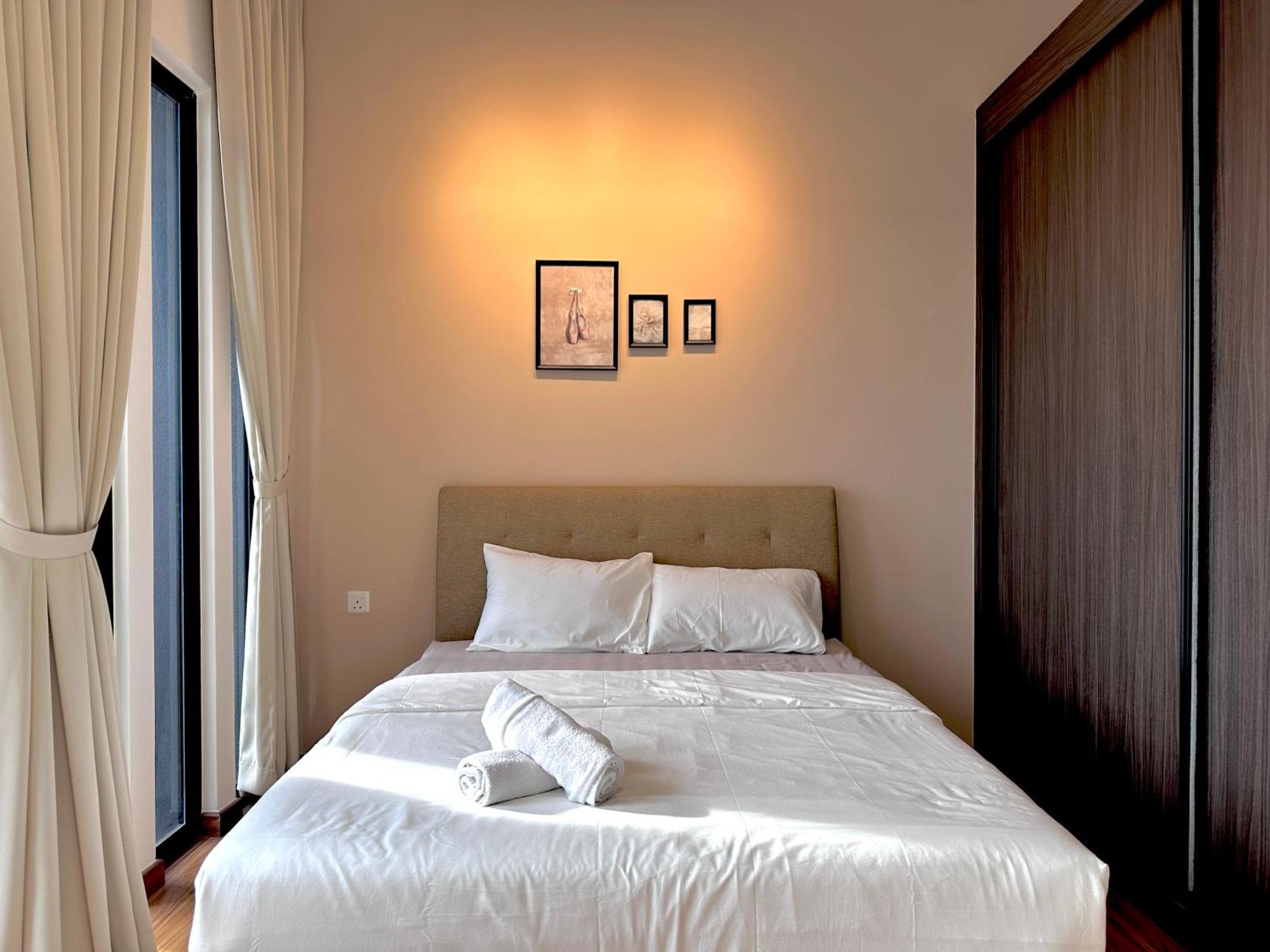 New 2Br Georgetown Warm And Lovely Homestay 10Pax-无敌美景两房民宿 Beacon Executive Suite ภายนอก รูปภาพ