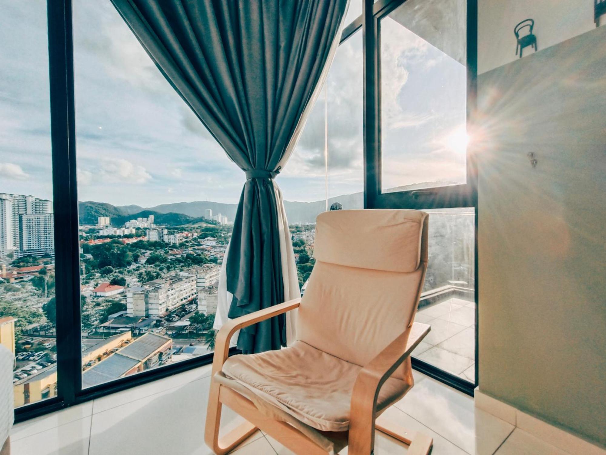 New 2Br Georgetown Warm And Lovely Homestay 10Pax-无敌美景两房民宿 Beacon Executive Suite ภายนอก รูปภาพ