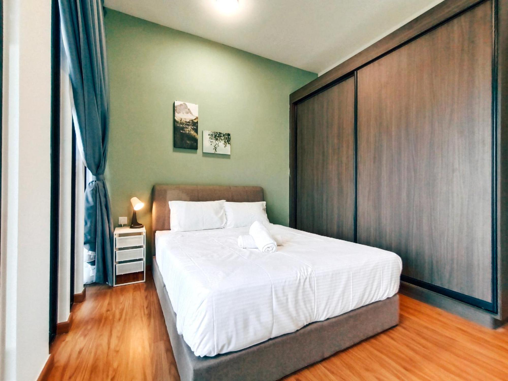 New 2Br Georgetown Warm And Lovely Homestay 10Pax-无敌美景两房民宿 Beacon Executive Suite ภายนอก รูปภาพ