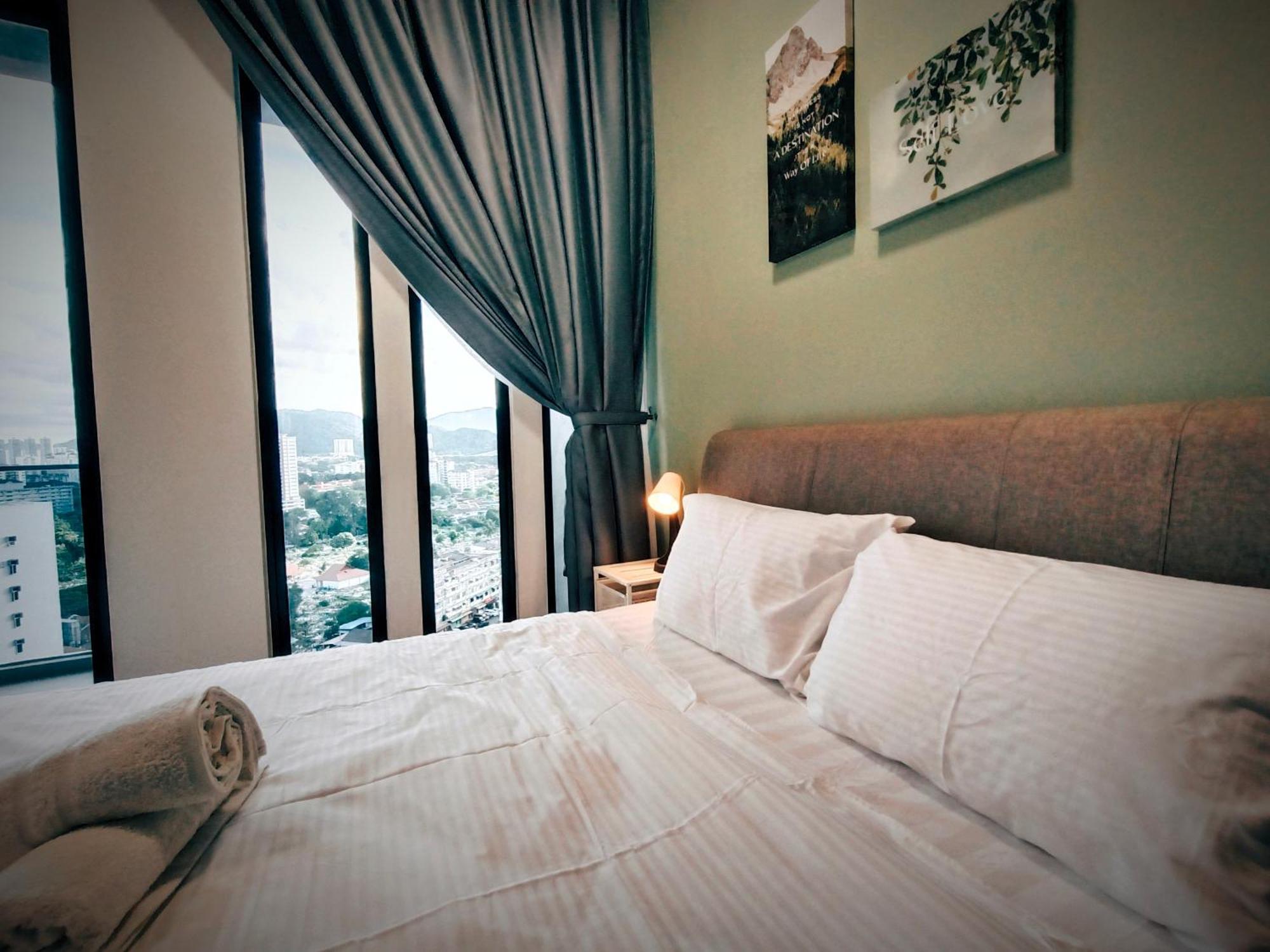New 2Br Georgetown Warm And Lovely Homestay 10Pax-无敌美景两房民宿 Beacon Executive Suite ภายนอก รูปภาพ