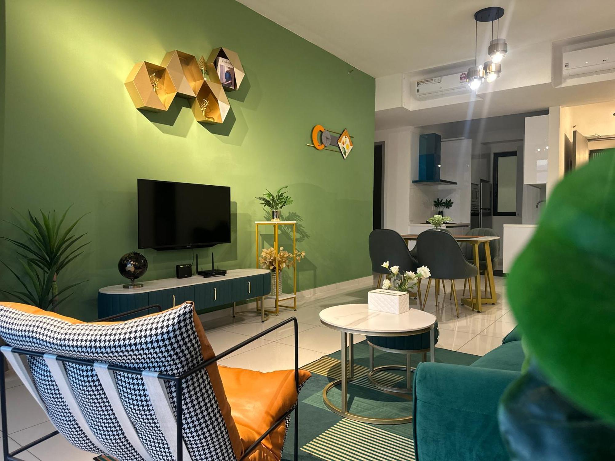 New 2Br Georgetown Warm And Lovely Homestay 10Pax-无敌美景两房民宿 Beacon Executive Suite ภายนอก รูปภาพ