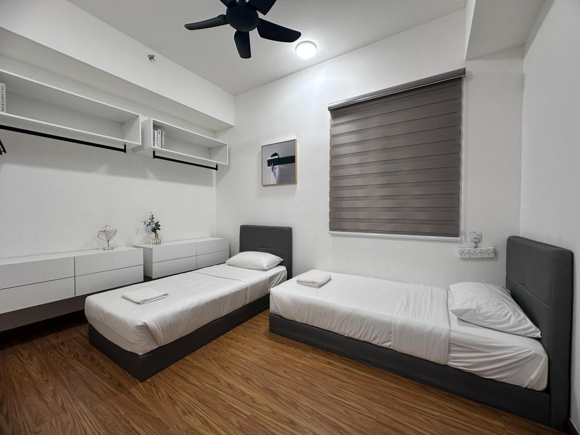 New 2Br Georgetown Warm And Lovely Homestay 10Pax-无敌美景两房民宿 Beacon Executive Suite ภายนอก รูปภาพ