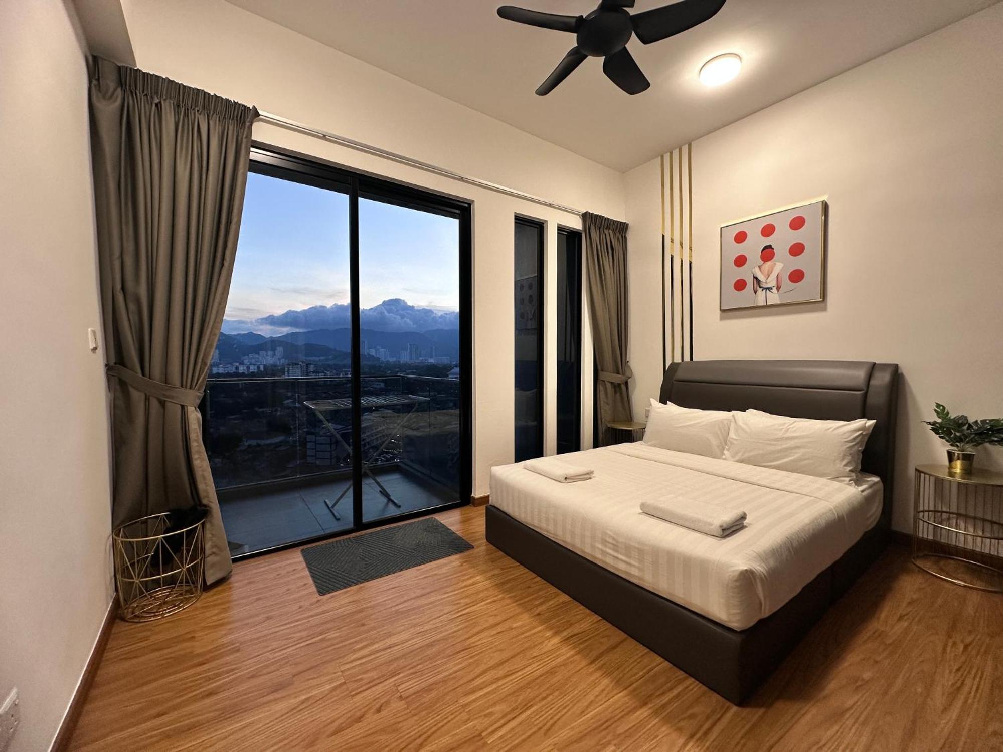 New 2Br Georgetown Warm And Lovely Homestay 10Pax-无敌美景两房民宿 Beacon Executive Suite ภายนอก รูปภาพ